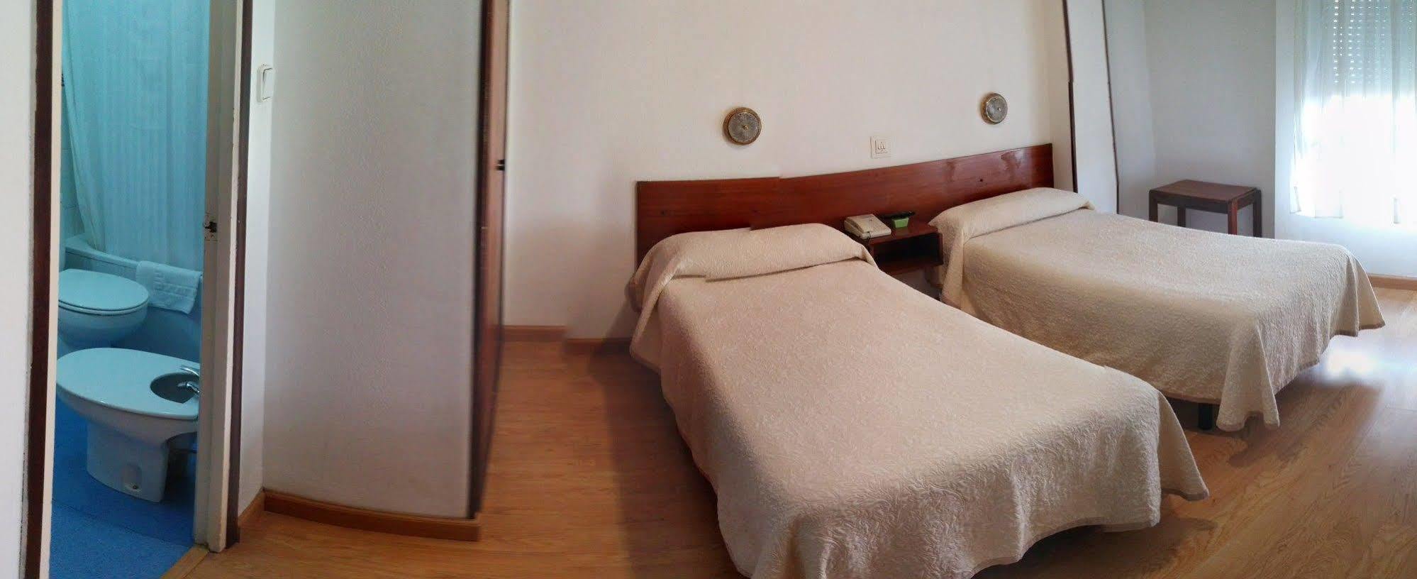 Hostal Liebana Сантандер Экстерьер фото