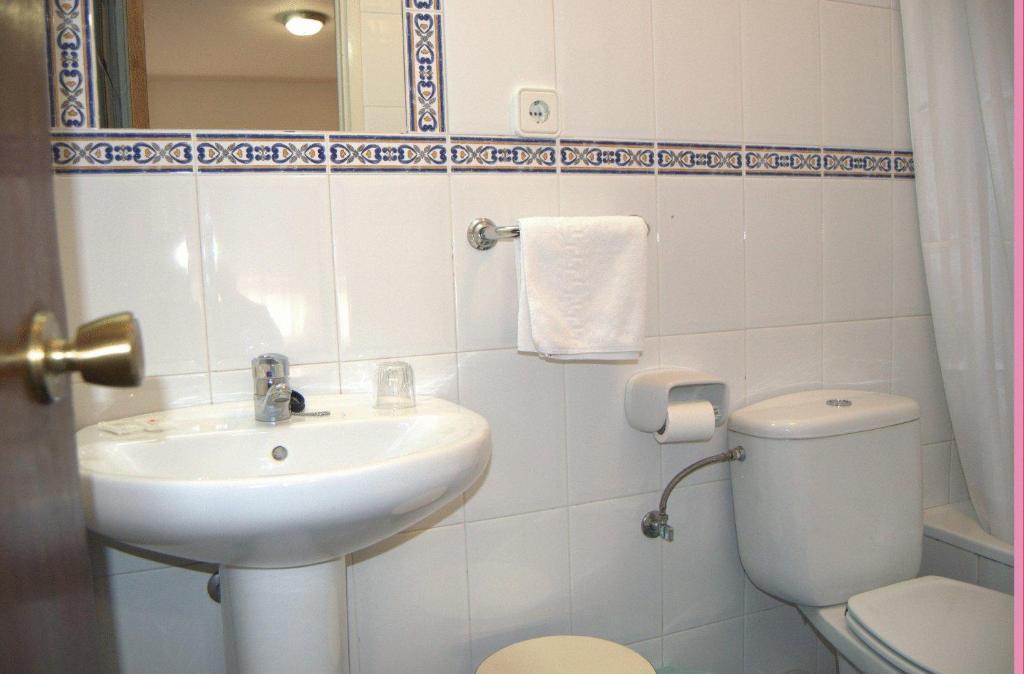 Hostal Liebana Сантандер Экстерьер фото